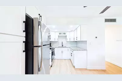 3789 46th Avenue S #204, Saint Petersburg, FL 33711 - Photo 14