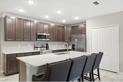 14571 Coronado Drive, Spring Hill, FL 34609 - Photo 4