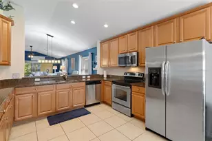 18735 Rolling Hills Loop, Hudson, FL 34667 - Photo 2