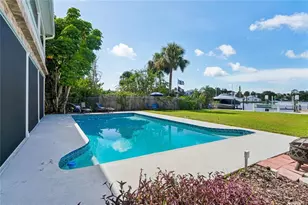 5531 Manatee Point Dr, New Port Richey, FL 34652 - Photo 56