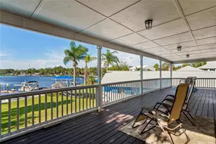 5531 Manatee Point Dr, New Port Richey, FL 34652 - Photo 24