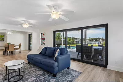 5531 Manatee Point Drive, New Port Richey, FL 34652 - Photo 10