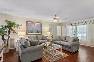 2328 Palm Springs Court, Spring Hill, FL 34606 - Photo 8