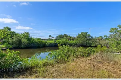 14512 W Black Creek Drive, Crystal River, FL 34429 - Photo 2