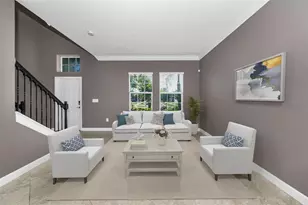 11923 Cinnamon Fern Dr, Riverview, FL 33579 - Photo 2
