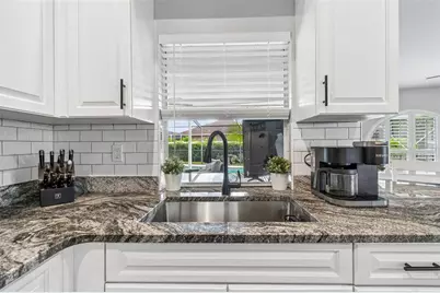 5424 Los Palos Drive, New Port Richey, FL 34655 - Photo 18