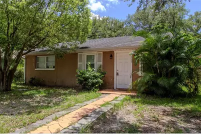 425 7th Avenue NE, Largo, FL 33770 - Photo 2