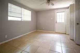 425 7th Ave NE, Largo, FL 33770 - Photo 6