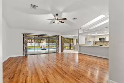 11201 Rainbow Woods Loop, Spring Hill, FL 34609 - Photo 12