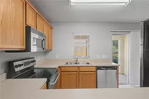 240 Castlekeeper Pl, Valrico, FL 33594 - Photo 32