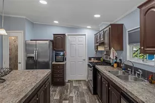 9028 West St, Brooksville, FL 34601 - Photo 10
