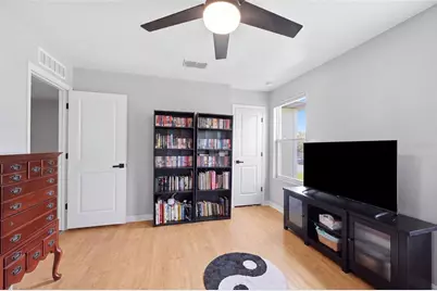 12145 Peregrine Falcon Avenue, Weeki Wachee, FL 34614 - Photo 32