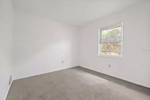 5102 Meadowlark Ln, New Port Richey, FL 34653 - Photo 14