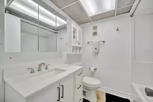 1270 Gulf Blvd, Clearwater Beach, FL 33767 - Photo 14