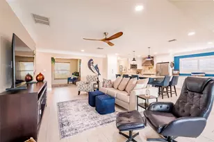 541 Crystal Dr, Madeira Beach, FL 33708 - Photo 6