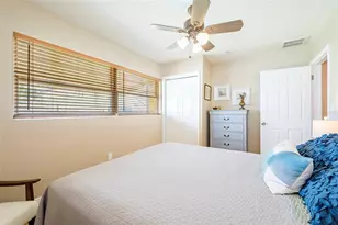 541 Crystal Dr, Madeira Beach, FL 33708 - Photo 18