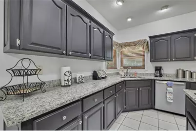 7377 Royal Oak Drive, Weeki Wachee, FL 34607 - Photo 20