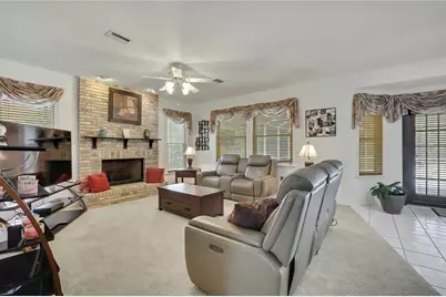 7377 Royal Oak Drive, Weeki Wachee, FL 34607 - Photo 16