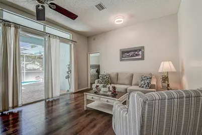 1105 Clippers Way, Tarpon Springs, FL 34689 - Photo 6