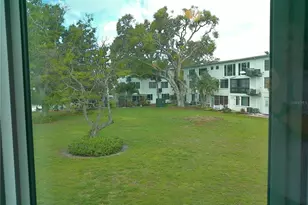 2011 Australia Way W, Clearwater, FL 33763 - Photo 16