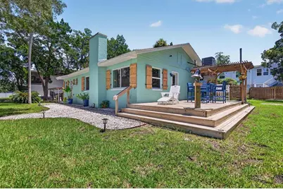 6086 Island Drive, Weeki Wachee, FL 34607 - Photo 12