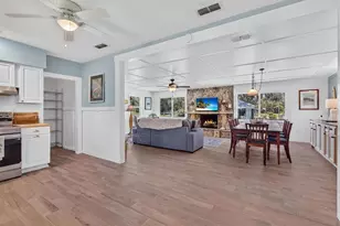 6086 Island Dr, Weeki Wachee, FL 34607 - Photo 26