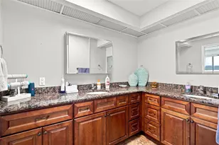 10381 Flag Rd, Spring Hill, FL 34608 - Photo 14