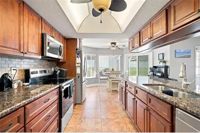 10381 Flag Road, Spring Hill, FL 34608 - Photo 10