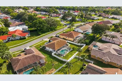 10381 Flag Road, Spring Hill, FL 34608 - Photo 32