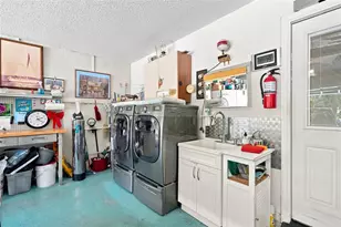 9239 Turnberry Ct, New Port Richey, FL 34655 - Photo 22