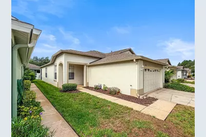 19408 Everton Place, Land O Lakes, FL 34638 - Photo 2