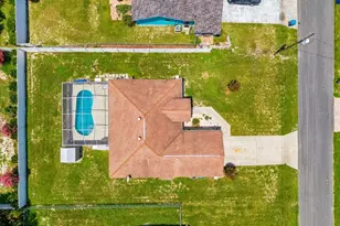 10432 Gatling St, Spring Hill, FL 34608 - Photo 8
