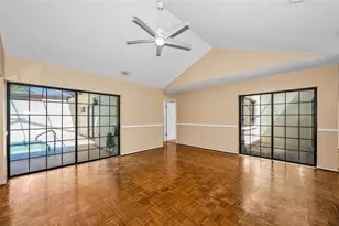 4519 Somerset Pl, New Port Richey, FL 34652 - Photo 12