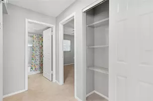 9631 Marlinton Ln, Port Richey, FL 34668 - Photo 16