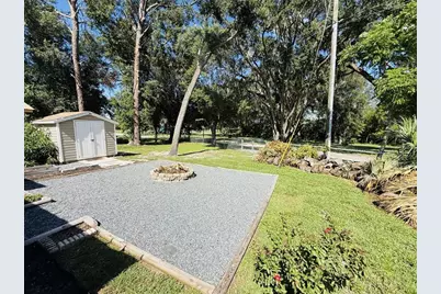 39048 Blue Jay Avenue, Zephyrhills, FL 33542 - Photo 12