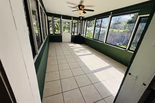 39048 Blue Jay Ave, Zephyrhills, FL 33542 - Photo 14