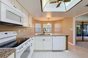 7308 Baltusrol Dr, New Port Richey, FL 34654 - Photo 6