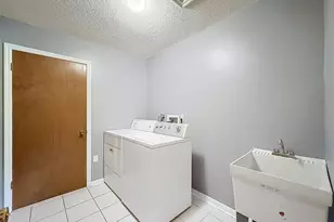7308 Baltusrol Dr, New Port Richey, FL 34654 - Photo 30