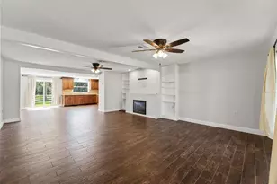 9850 Arrow Dr, New Port Richey, FL 34654 - Photo 6