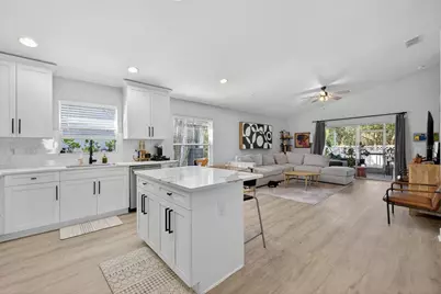 5209 Abbey Park Avenue, Tampa, FL 33647 - Photo 8