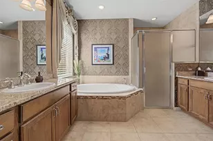1016 Ketzal Dr, Trinity, FL 34655 - Photo 20