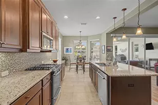 1016 Ketzal Dr, Trinity, FL 34655 - Photo 14