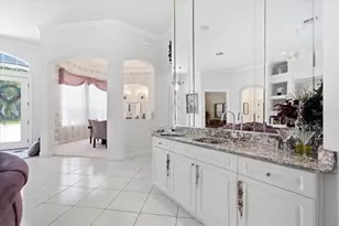 9251 Grand Cypress Dr, Weeki Wachee, FL 34613 - Photo 32
