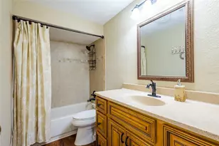 3246 Brookfield Dr, Holiday, FL 34691 - Photo 10