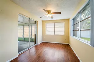 3246 Brookfield Dr, Holiday, FL 34691 - Photo 8