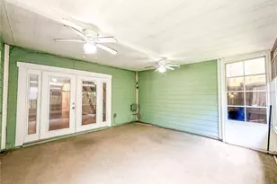 1844 Mill Run Cir, Tampa, FL 33613 - Photo 14