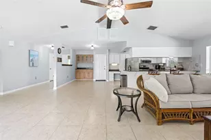 11238 Kodiak Wren Rd, Weeki Wachee, FL 34614 - Photo 10