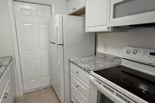 4928 Getner St, New Port Richey, FL 34652 - Photo 14