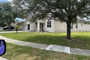 13042 Haverhill Dr, Spring Hill, FL 34609 - Photo 2