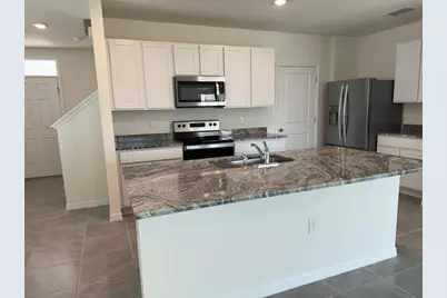 8377 Claw Glades Loop, Wesley Chapel, FL 33545 - Photo 6